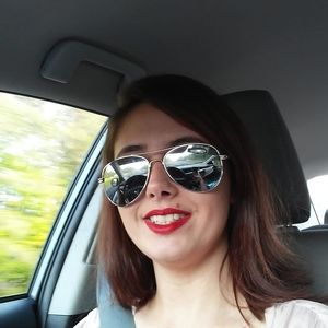 Meet your Posher, Ashley